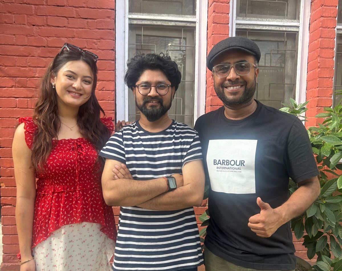 चलचित्र &lsquo;मालती मंगले&rsquo;मा विजय बराल र वर्षा राउत अनुबन्धित