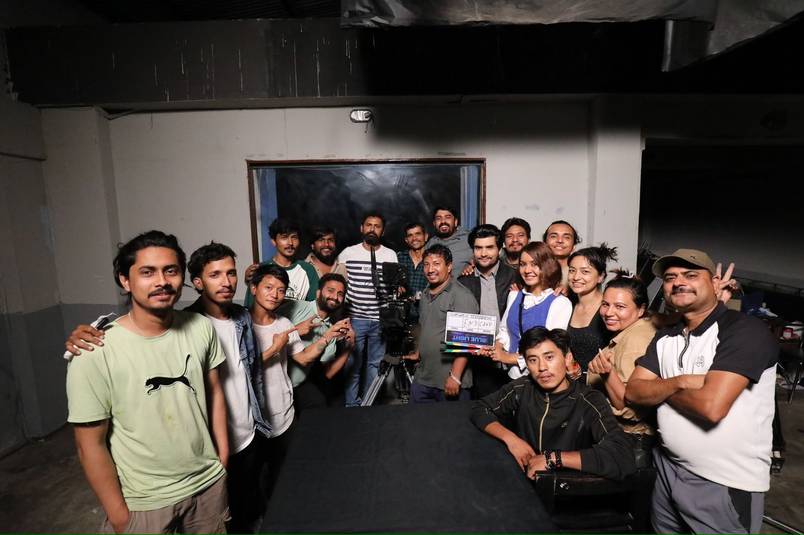 'द ब्लू लाइट' को छायांकन सम्पन्न, २५ दिनमा प्याकअप