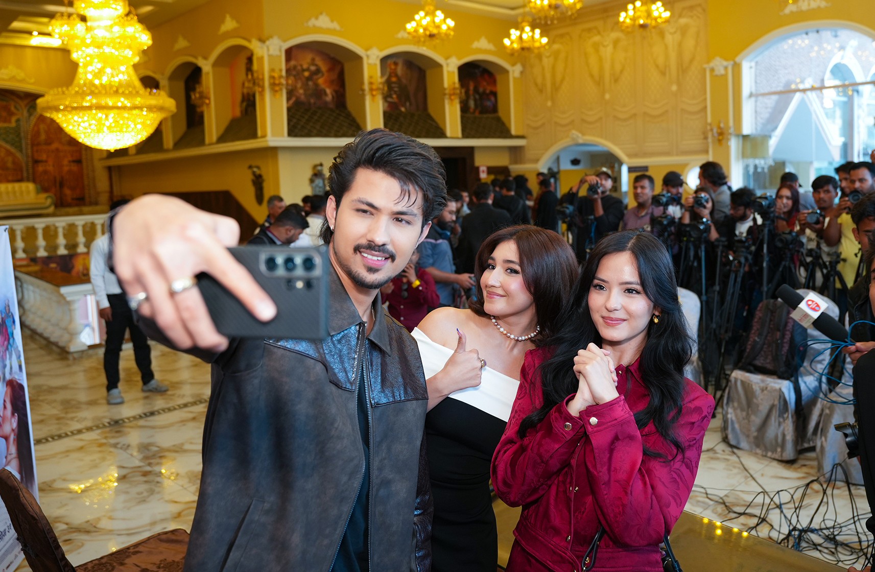 'जेरी अन टप'को वर्ल्डवाईड कलेक्सन १२ करोड माथि, आक्रामक व्यापार कायमै   'जेरी अन टप'को वर्ल्डवाईड कलेक्सन १२ करोड माथि, आक्रामक व्यापार कायमै