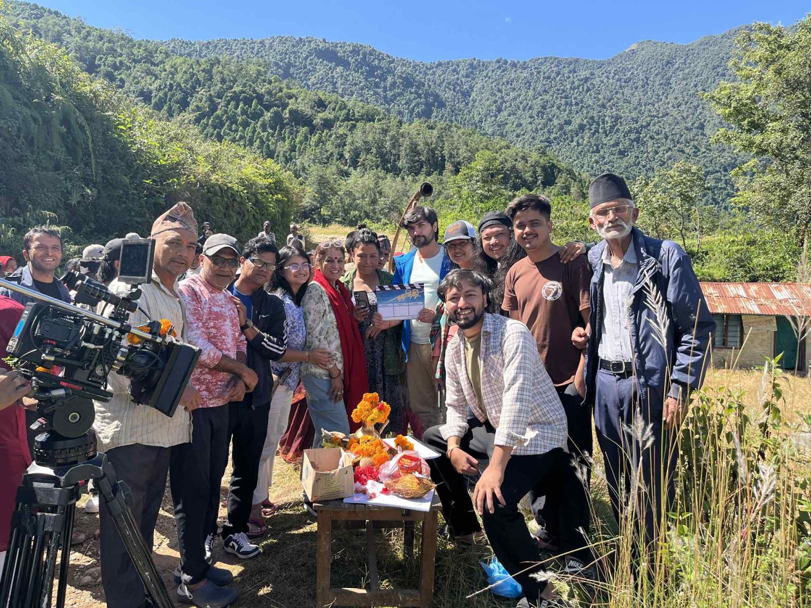 ‘कमेडी दरबार’ टोलीको पहिलो फिल्म ‘ककाकिकी’को छायांकन प्रारम्भ :