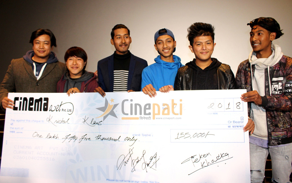 &lsquo;क्रिष्टल क्लाउज क्रु&rsquo; बन्यो &lsquo;मिस्टर झोल&rsquo; कभर भिडियोको विजेता